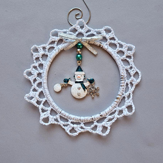 Snowy Friend Wreath Ornament