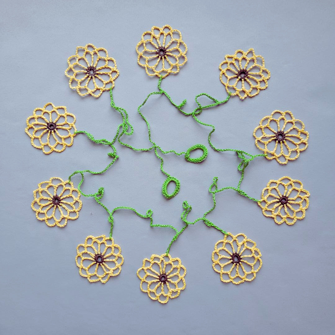 Daisy Garland PDF Pattern