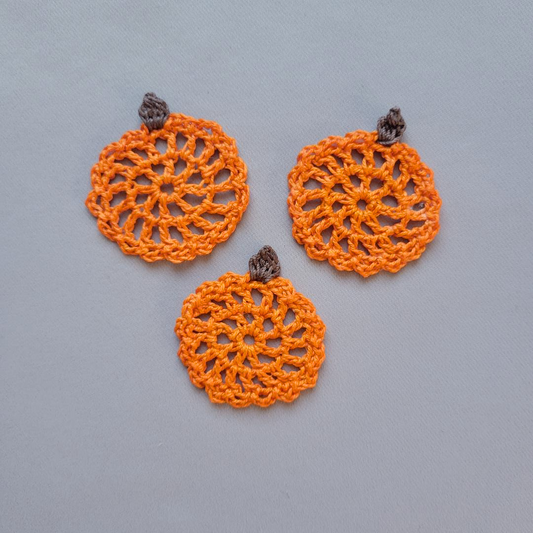 Lace Pumpkin Trio