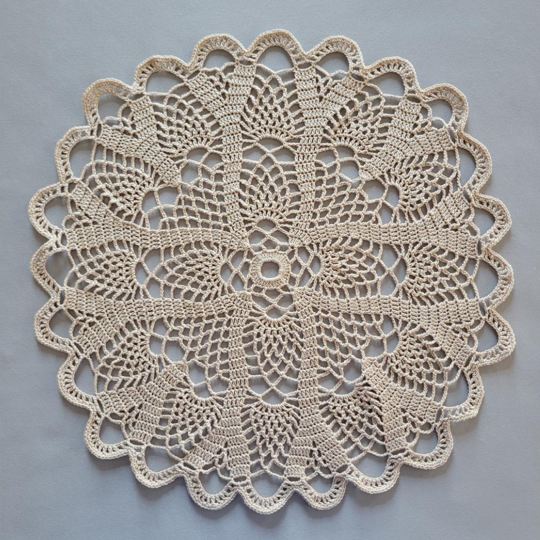 Dogwood Blossom 14" Doily
