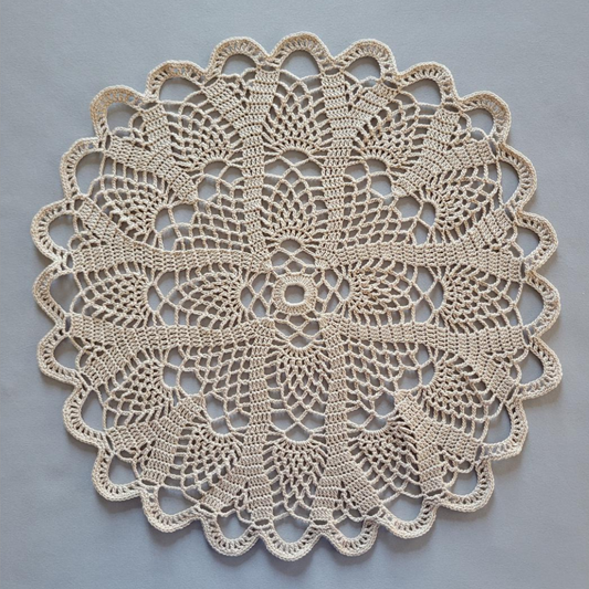 Dogwood Blossom 14" Doily