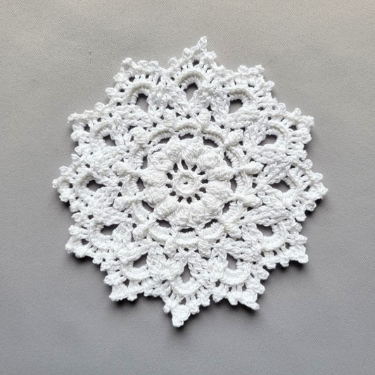 Zahra 6" Doily