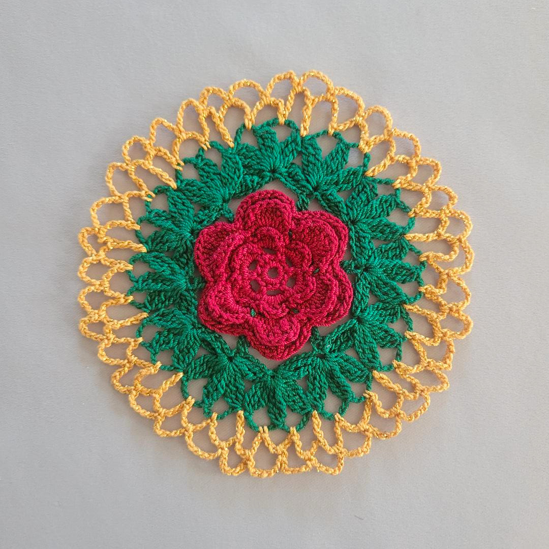 Single Rose on gold 6" Doily