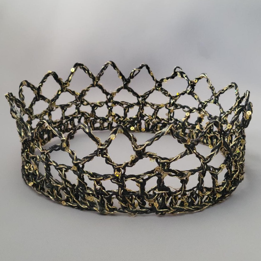 Black/Gold 6" Crown