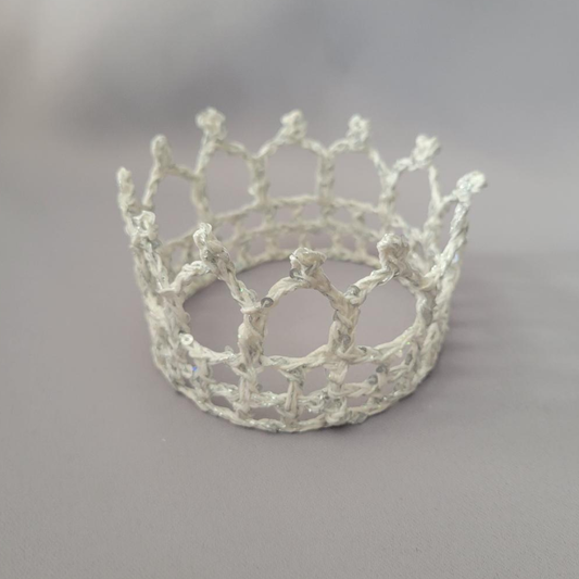 White 3 1/2" Pet Crown