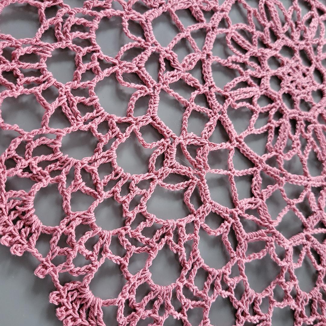 Victorious 14" Doily