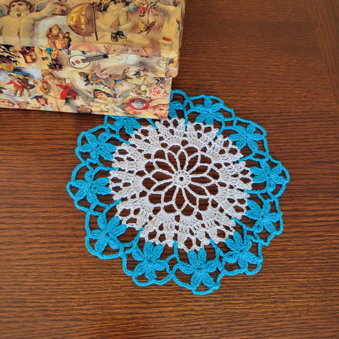 Calypso Junior 7" Doily