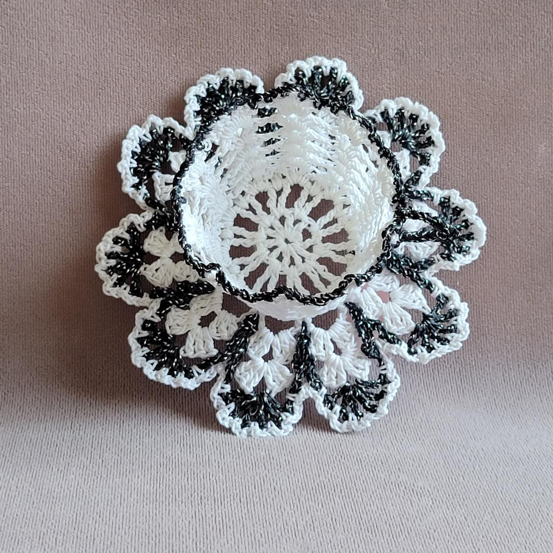 White Teacup with Glittery Black Trim