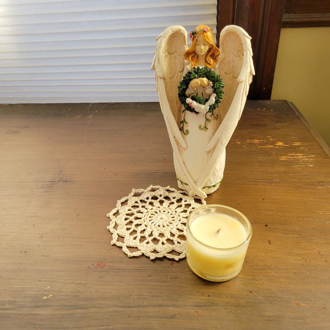 Arcanoweave Gold 5" Christmas Doily