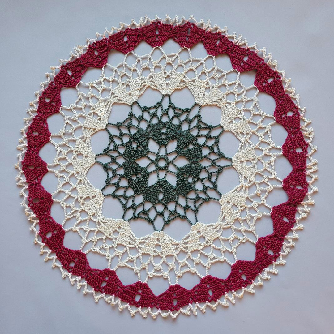 Cherokee Rose 15" Christmas Doily