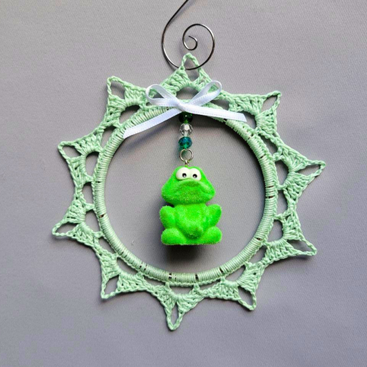 Happy Frog Wreath Ornament