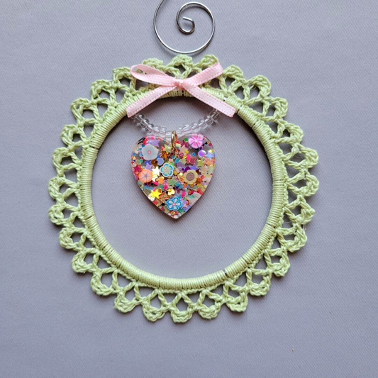 Sparkle Heart Wreath Ornament