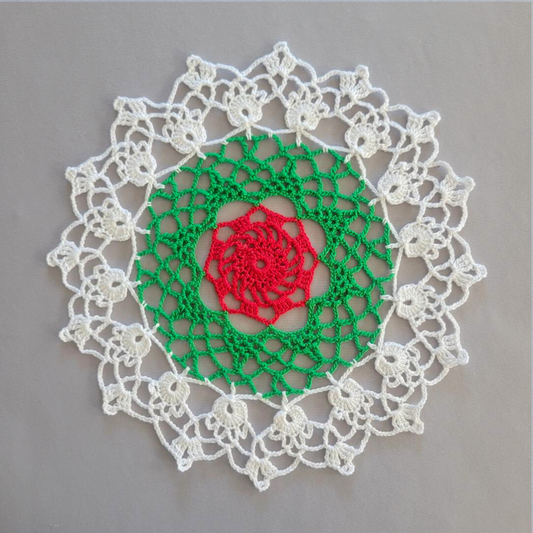 Rondo 10" Christmas Doily