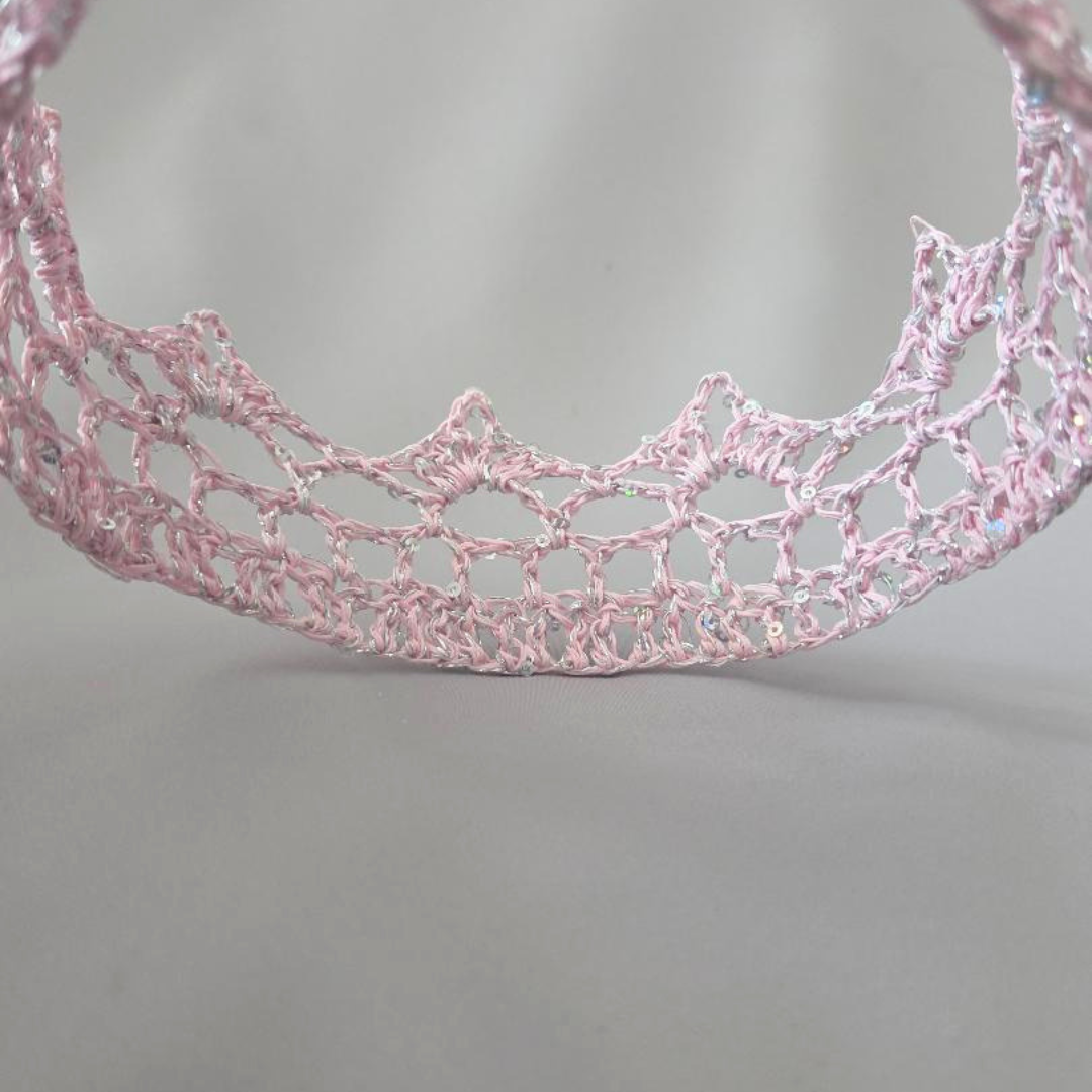 Light Pink/Silver 6" Crown III