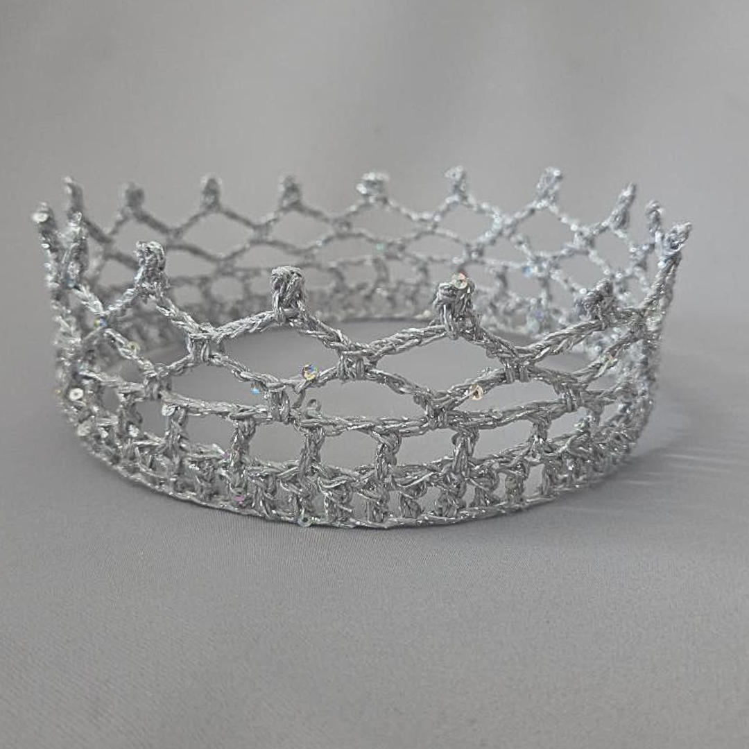 Silver 6" Crown V