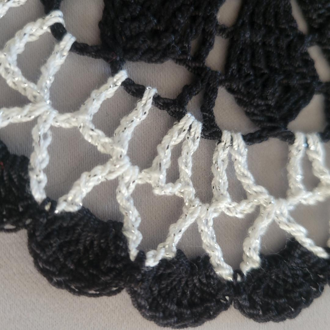 Fancy Beautiful Small 7" Doily