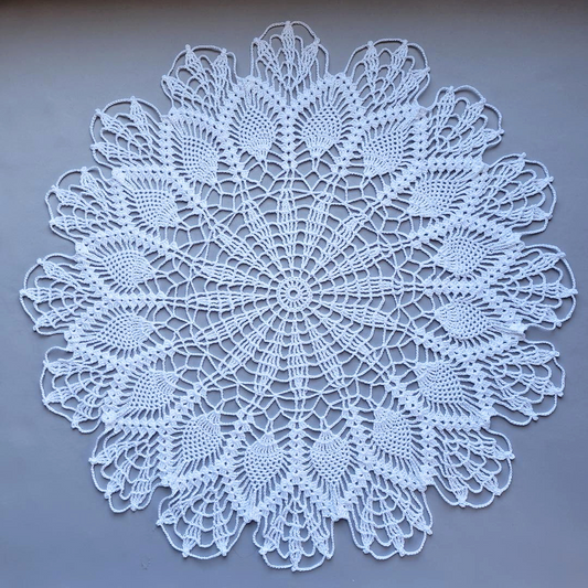 Table Center 21" Doily