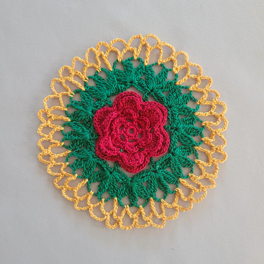 Single Rose on gold 6" Doily