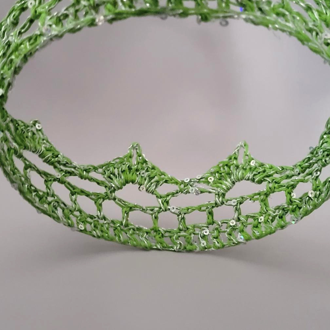 Light Green/Silver 6" Crown II