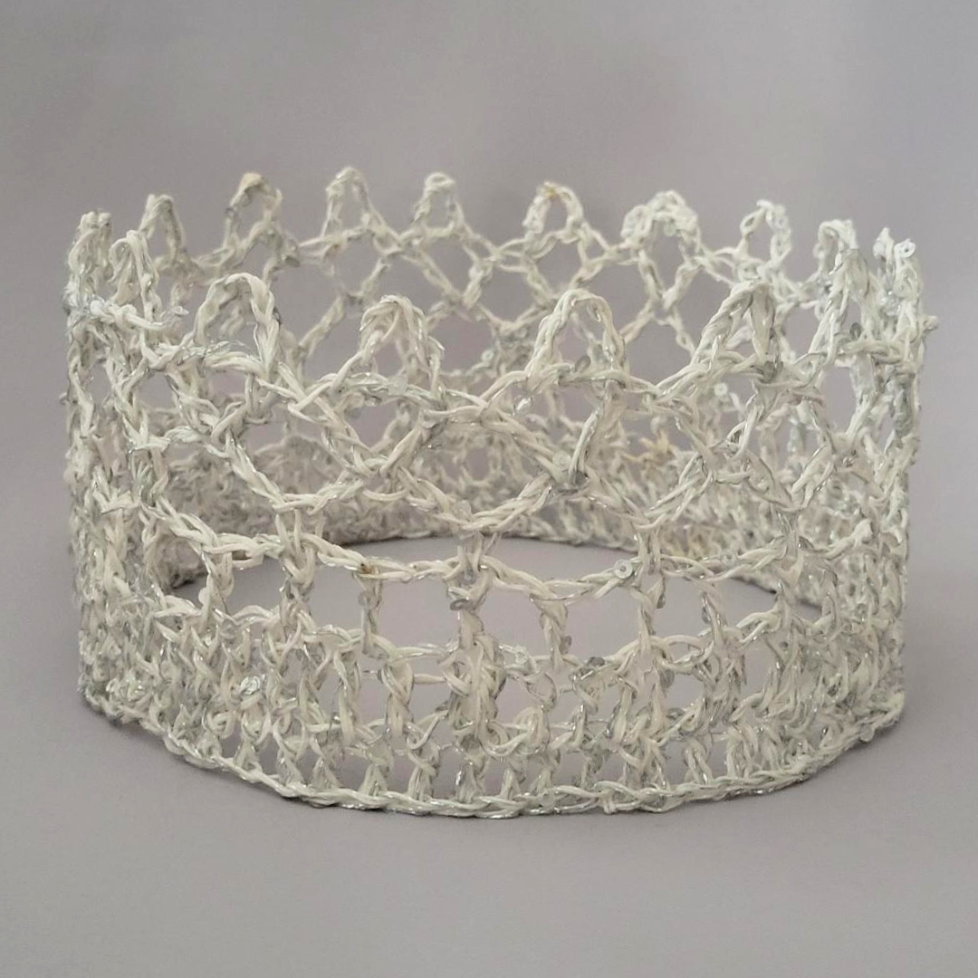 White/Silver 6" Crown III
