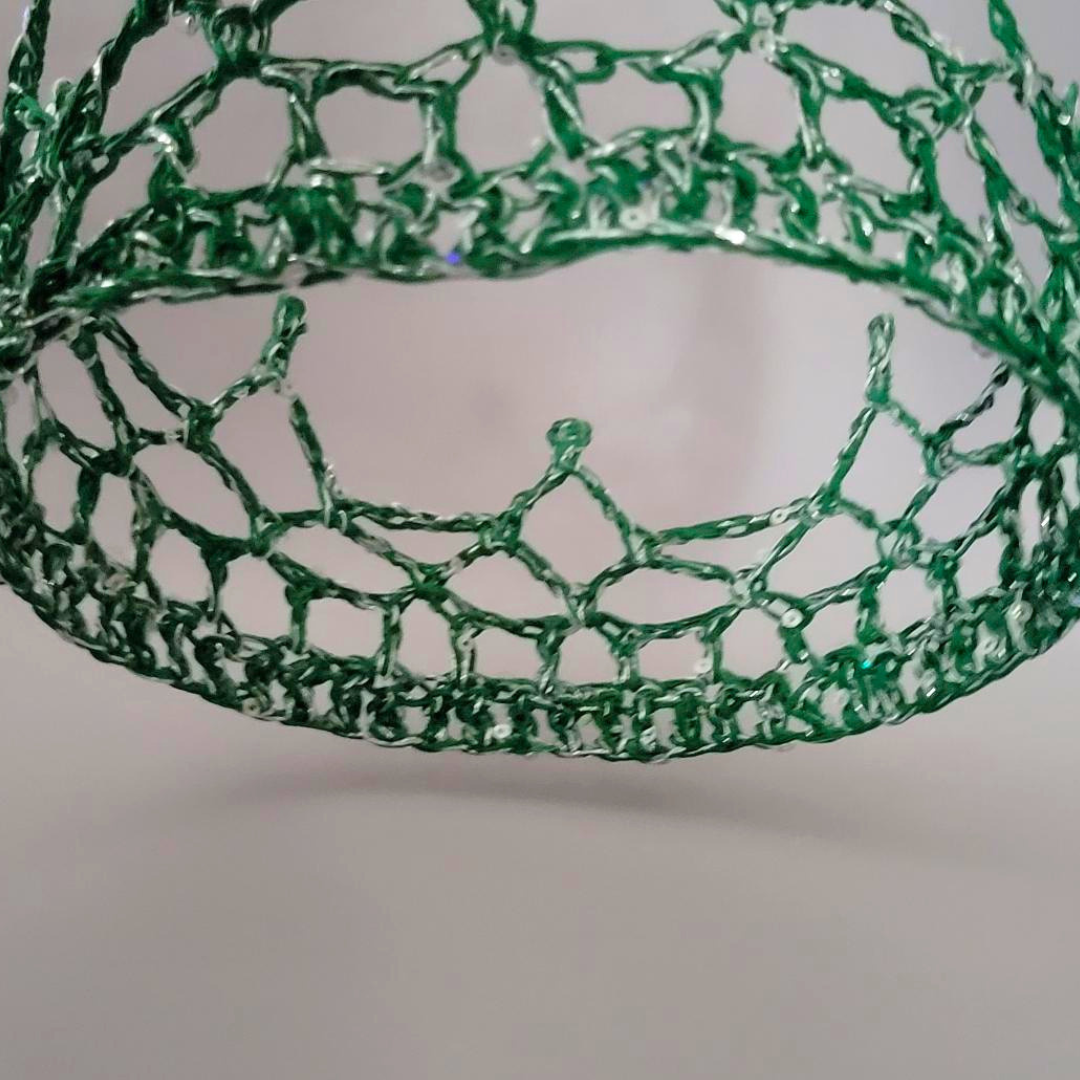 Green/Silver 6" Crown I