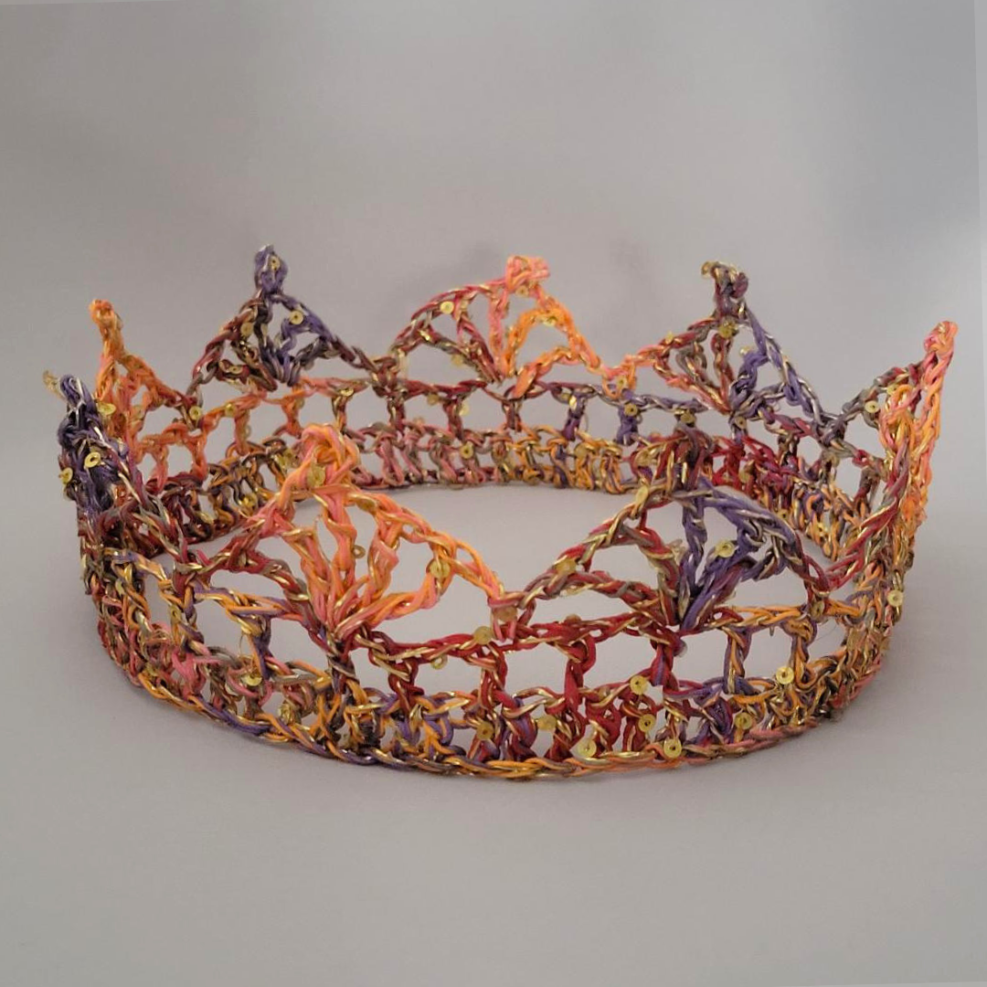 Tie Dye/Gold 6" Crown II