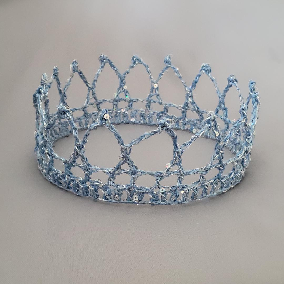 Blue/Silver 6" Crown I
