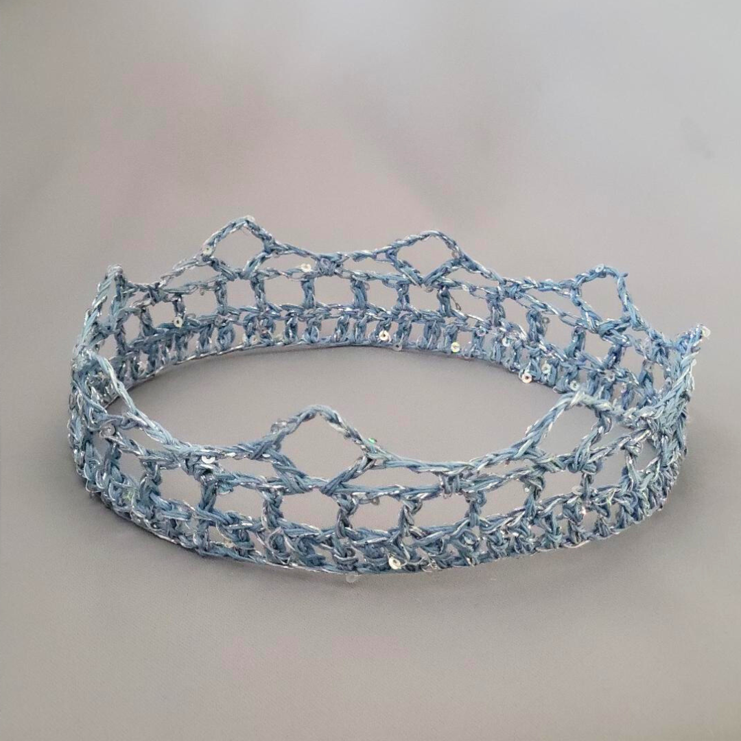 Blue/Silver 6" Crown III