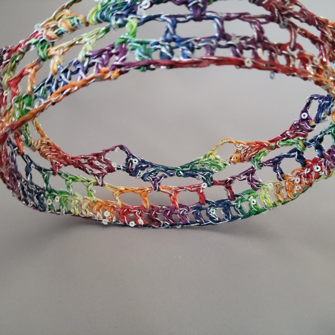 Rainbow/Silver 6" Crown IV