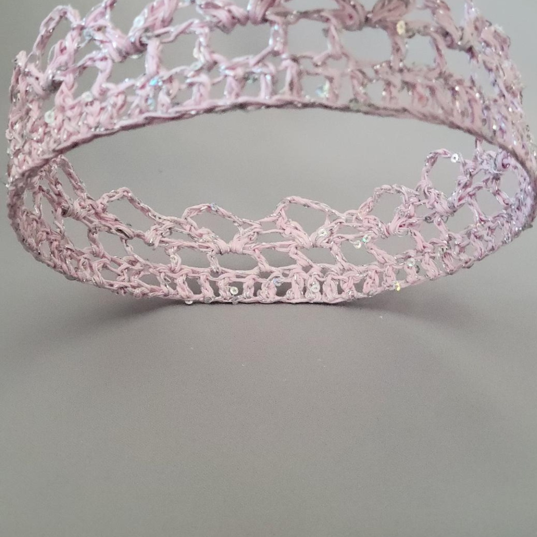Light Pink/Silver 6" Crown II